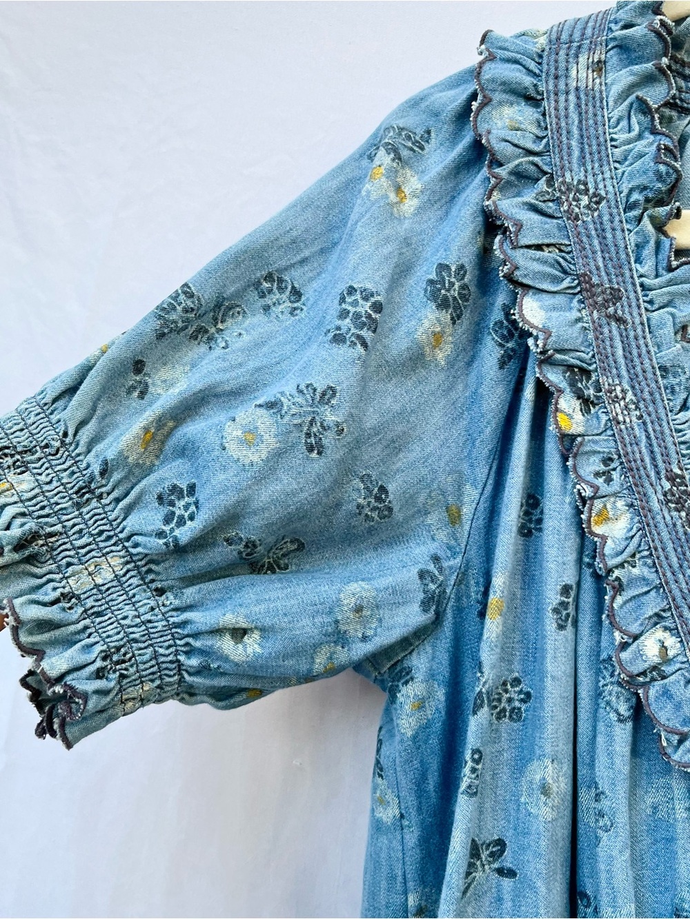 ANTHROPOLOGIE | PILCRO FLORAL PUFF SLEEVE RUFFLED V-NECK SWING MINI DRESS LARGE - Picture 7 of 8